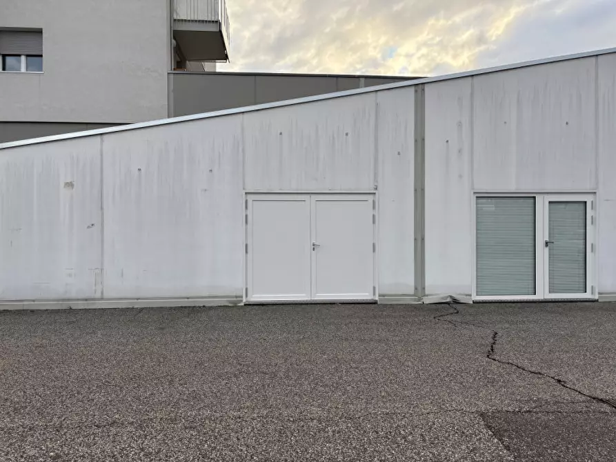 Immagine 6 di Magazzino in vendita  in via dei felti a Lavis