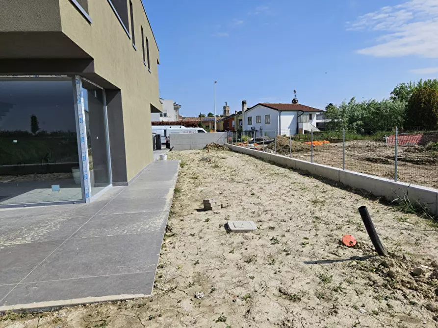 Immagine 7 di Casa bifamiliare in vendita  in Via dei Carraresi a Codevigo