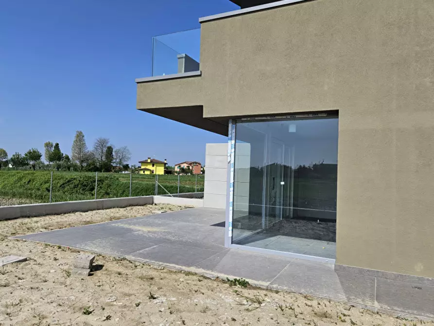 Immagine 13 di Casa bifamiliare in vendita  in Via dei Carraresi a Codevigo