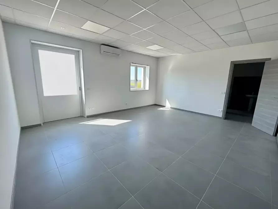 Immagine 11 di Capannone industriale in vendita  in Via Cesare Beccaria a San Martino Buon Albergo