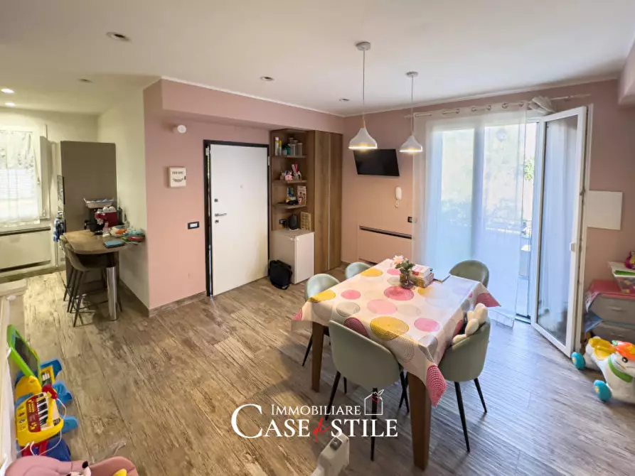 Immagine 6 di Villetta a schiera in vendita  a Castelnuovo Magra