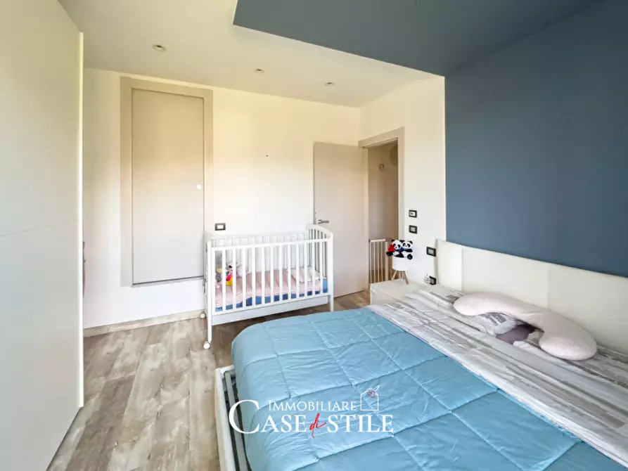 Immagine 21 di Villetta a schiera in vendita  a Castelnuovo Magra