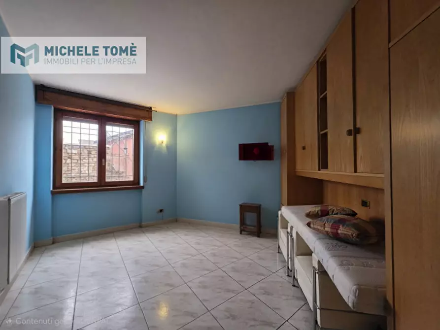 Immagine 5 di Ufficio in affitto  in Via Pozzo dell'Amore a Cavaion Veronese