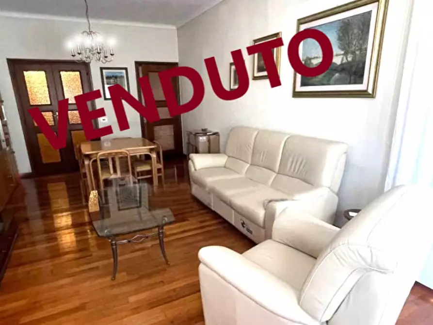 Immagine 1 di Appartamento in vendita  in Viale dei Colli Portuensi a Roma