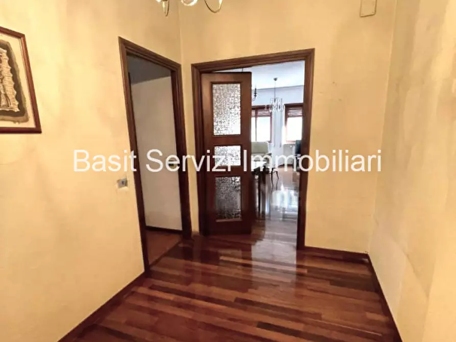 Immagine 4 di Appartamento in vendita  in Viale dei Colli Portuensi a Roma