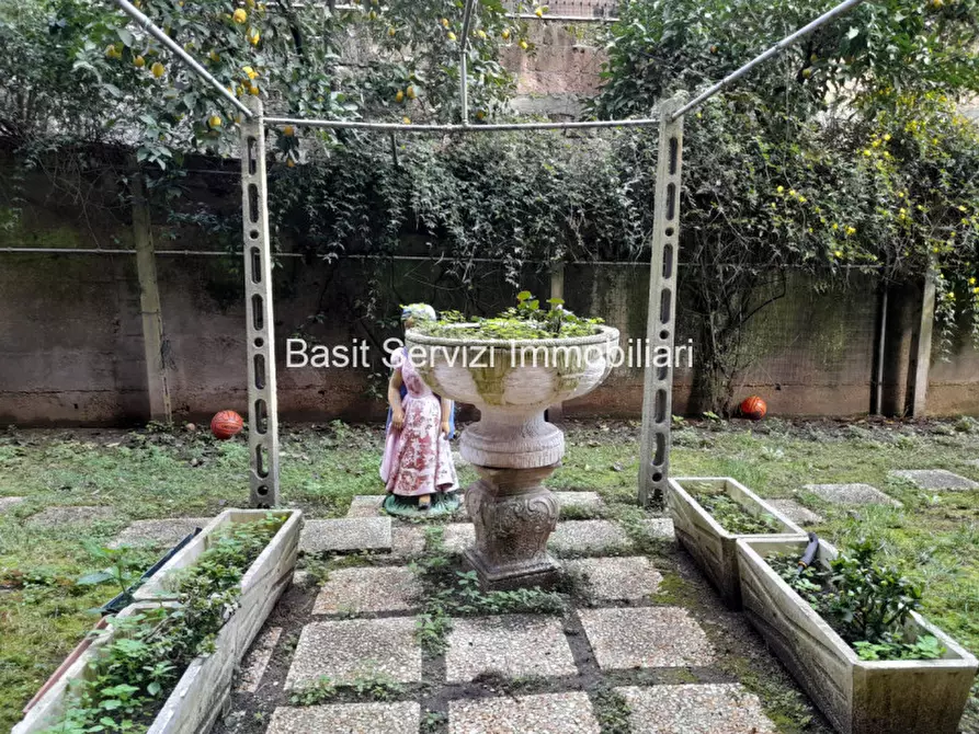 Immagine 18 di Appartamento in vendita  in Viale dei Colli Portuensi a Roma