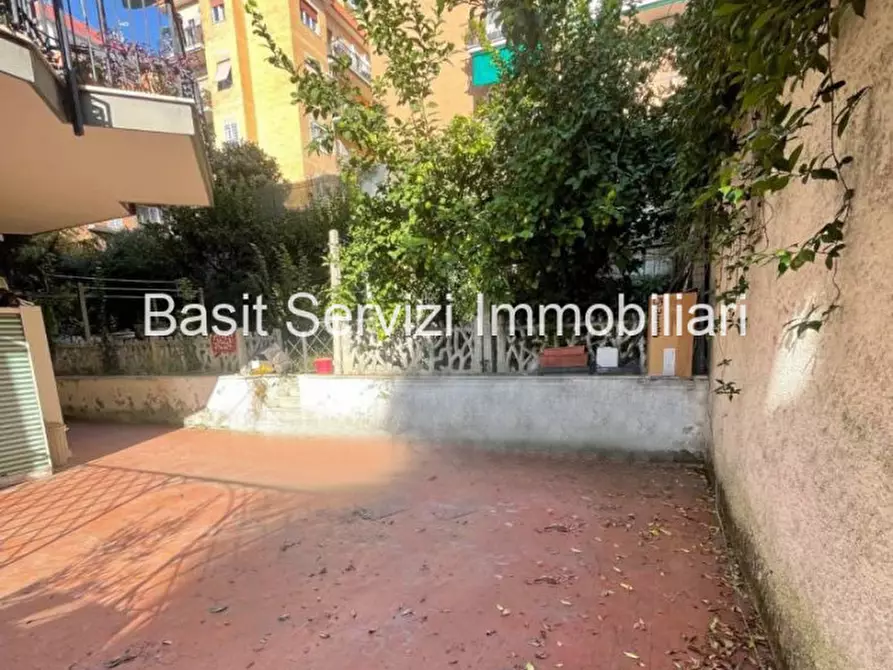 Immagine 23 di Appartamento in vendita  in Viale dei Colli Portuensi a Roma