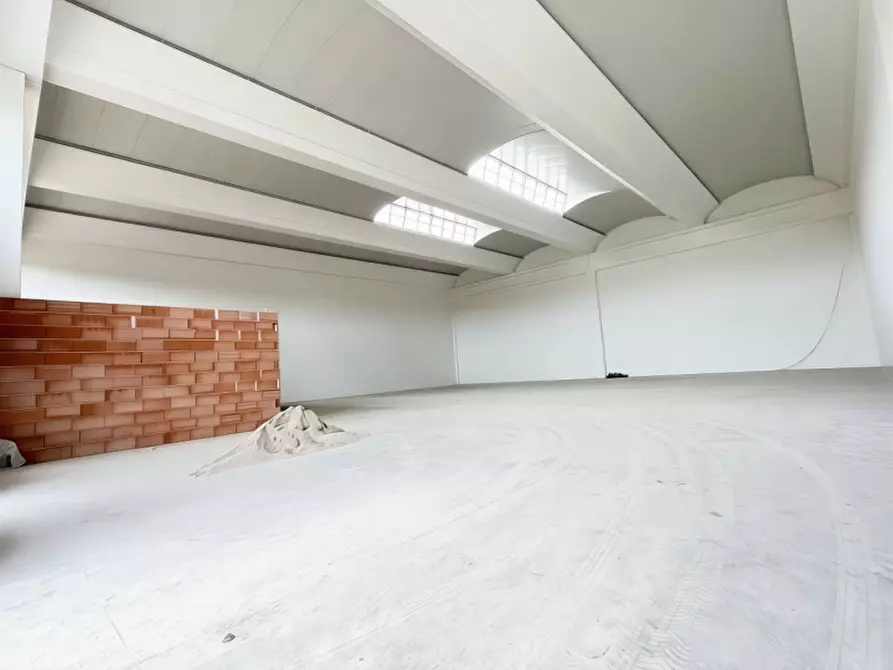 Immagine 4 di Capannone industriale in vendita  in Via Cesare Beccaria a San Martino Buon Albergo