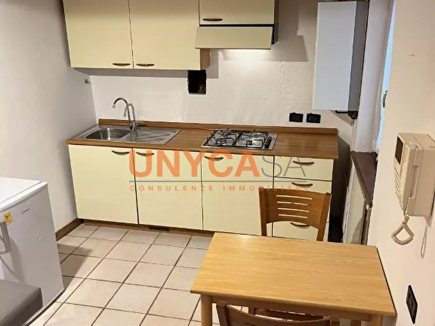 Immagine 1 di Appartamento in vendita  in VIA DIETRO CAMPANILE SAN TOMASO a Verona