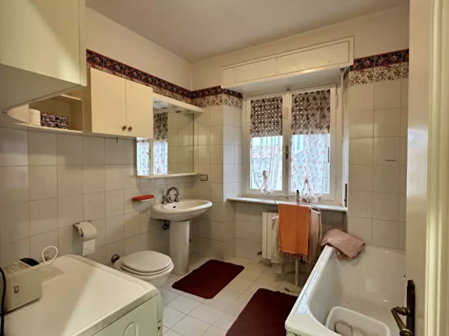 Immagine 8 di Appartamento in vendita  a Perugia