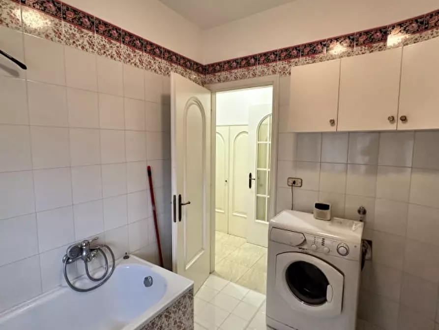 Immagine 9 di Appartamento in vendita  a Perugia