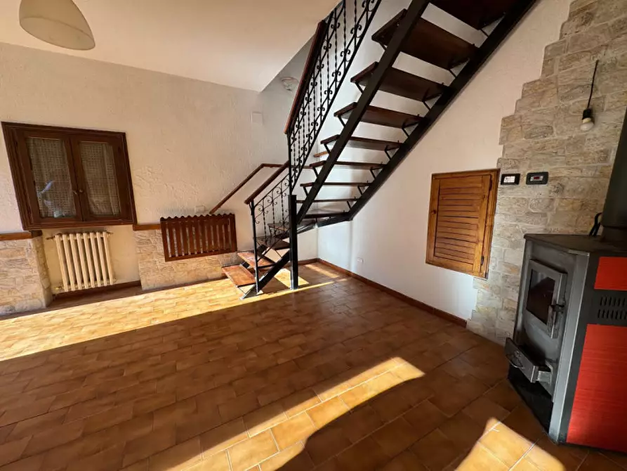 Immagine 3 di Casa indipendente in affitto  in via valle case, snc a Contigliano