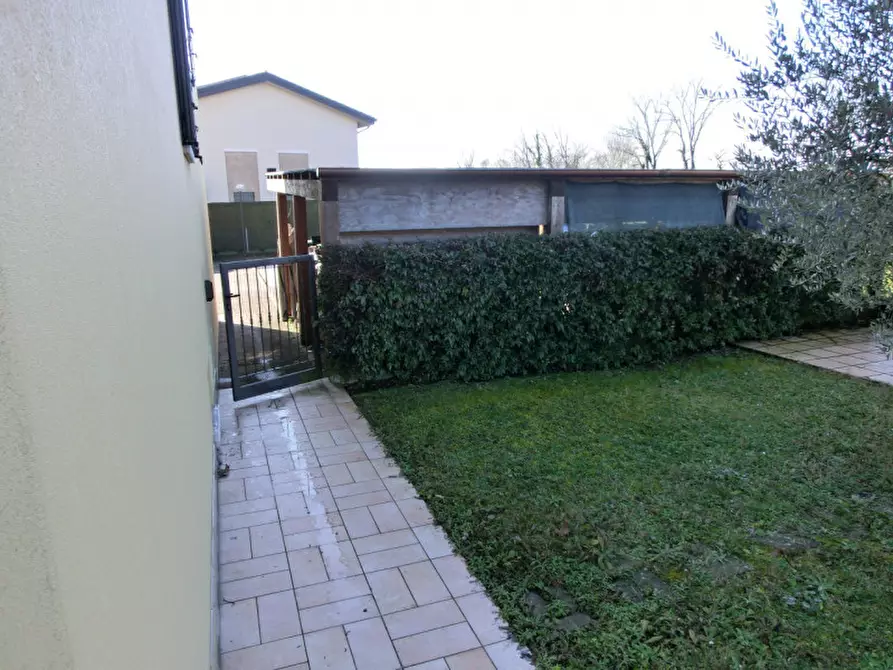 Immagine 23 di Appartamento in vendita  a Salzano