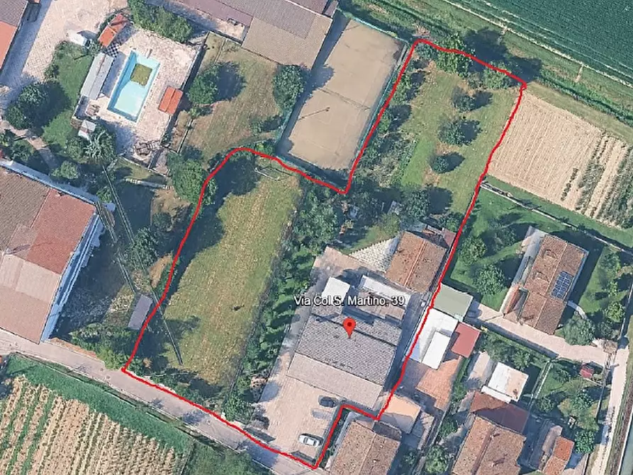 Immagine 2 di Villa in vendita  in Via Col San Martino, 39 a Venezia