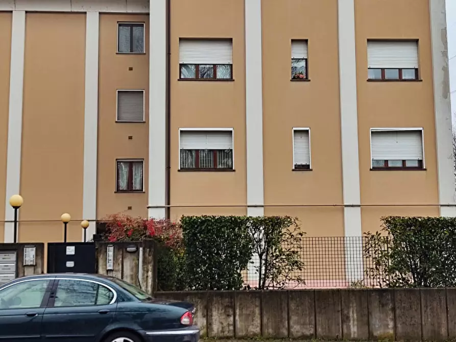 Immagine 10 di Appartamento in vendita  in Strada Quarta a Parma