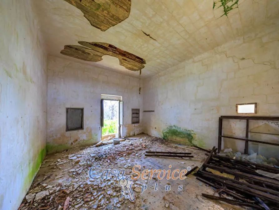 Immagine 13 di Terreno in vendita  in Via Carlo Antonio Coppola a Alezio