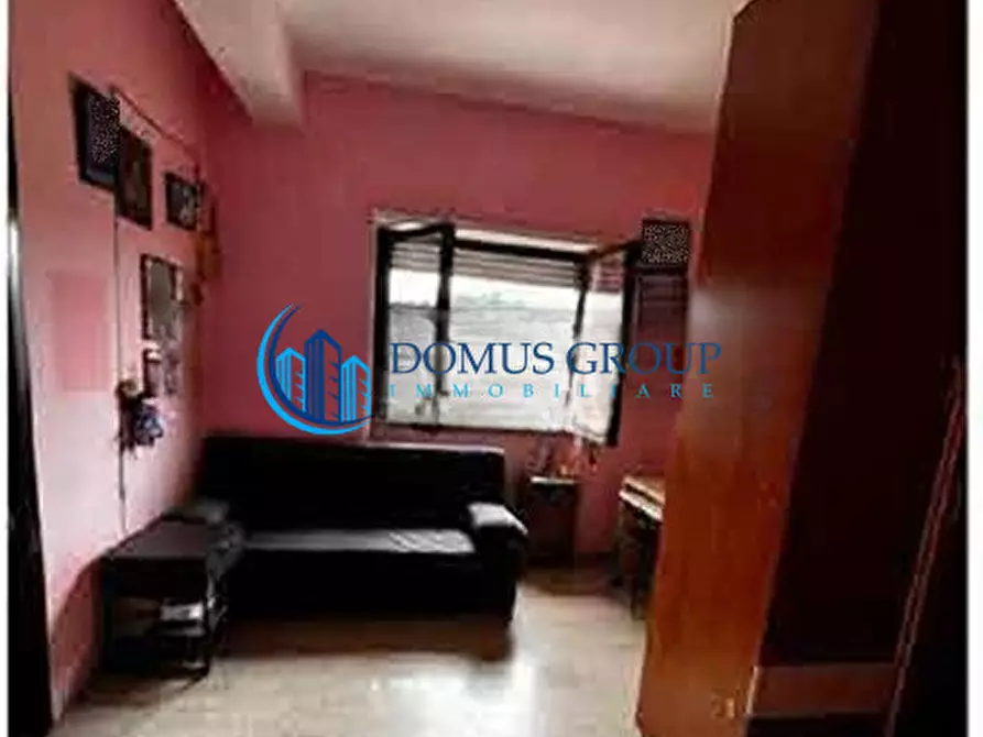 Immagine 2 di Appartamento in vendita  in Via Bonacolsi a Roma