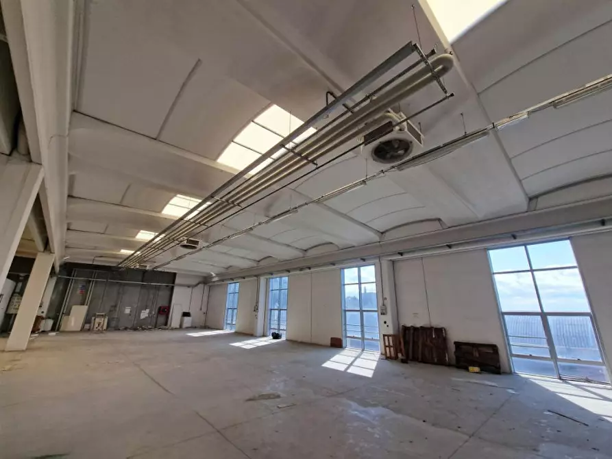 Immagine 4 di Capannone industriale in vendita  in Via Dante Alighieri, N. 9 a Calenzano