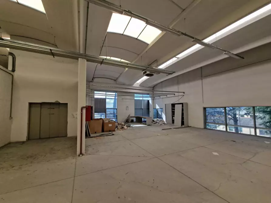Immagine 8 di Capannone industriale in vendita  in Via Dante Alighieri, N. 9 a Calenzano