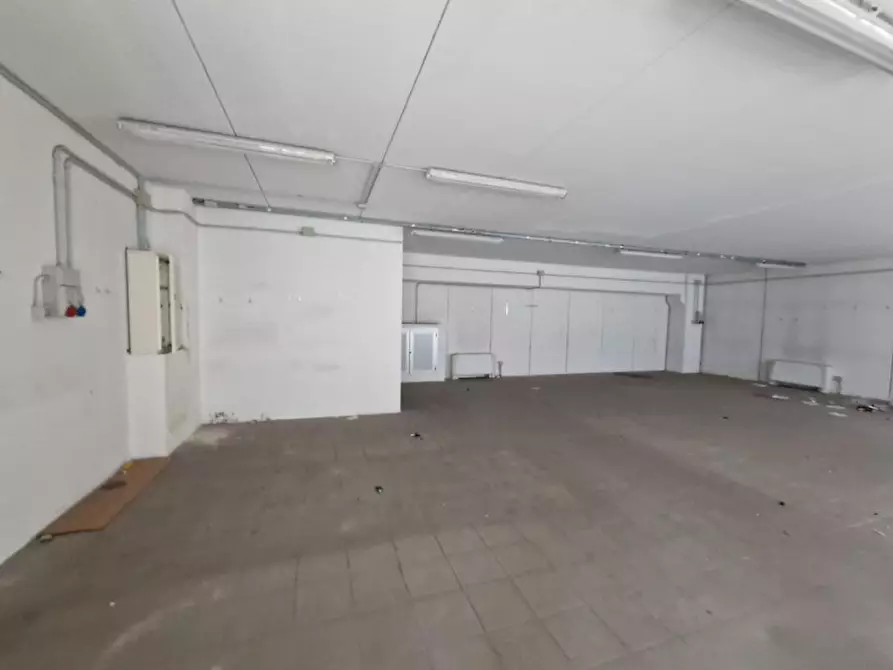 Immagine 15 di Capannone industriale in vendita  in Via Dante Alighieri, N. 9 a Calenzano
