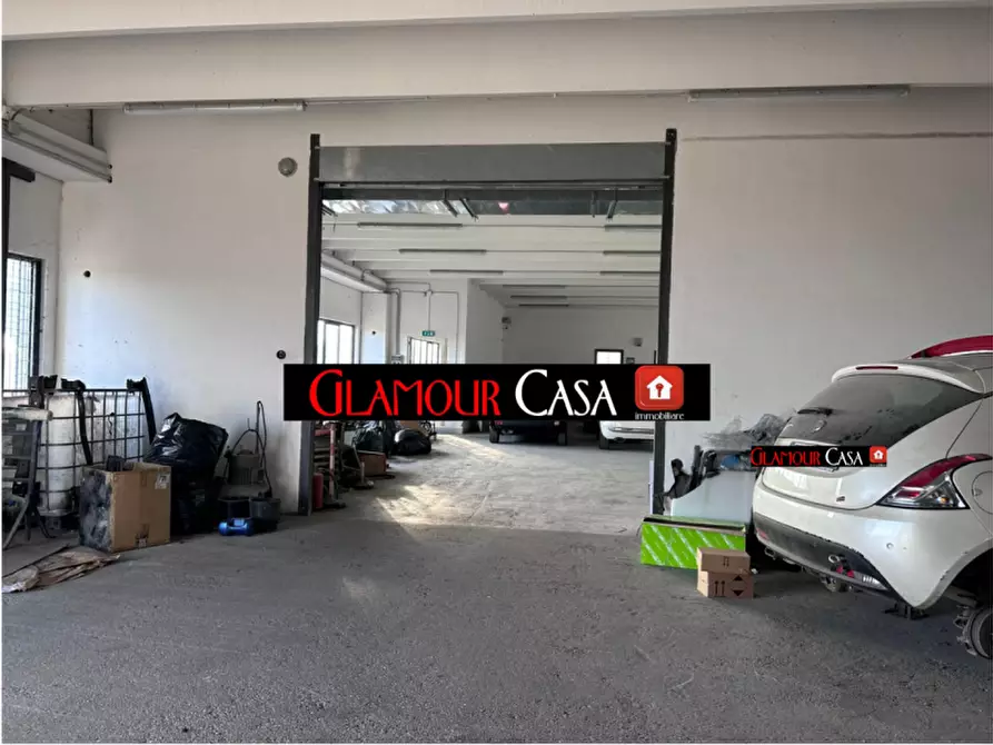 Immagine 9 di Capannone industriale in vendita  in Via Umberto Agnelli a Guidonia Montecelio