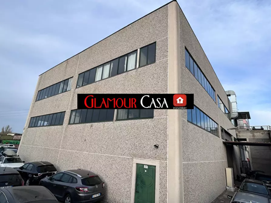 Immagine 10 di Capannone industriale in vendita  in Via Umberto Agnelli a Guidonia Montecelio