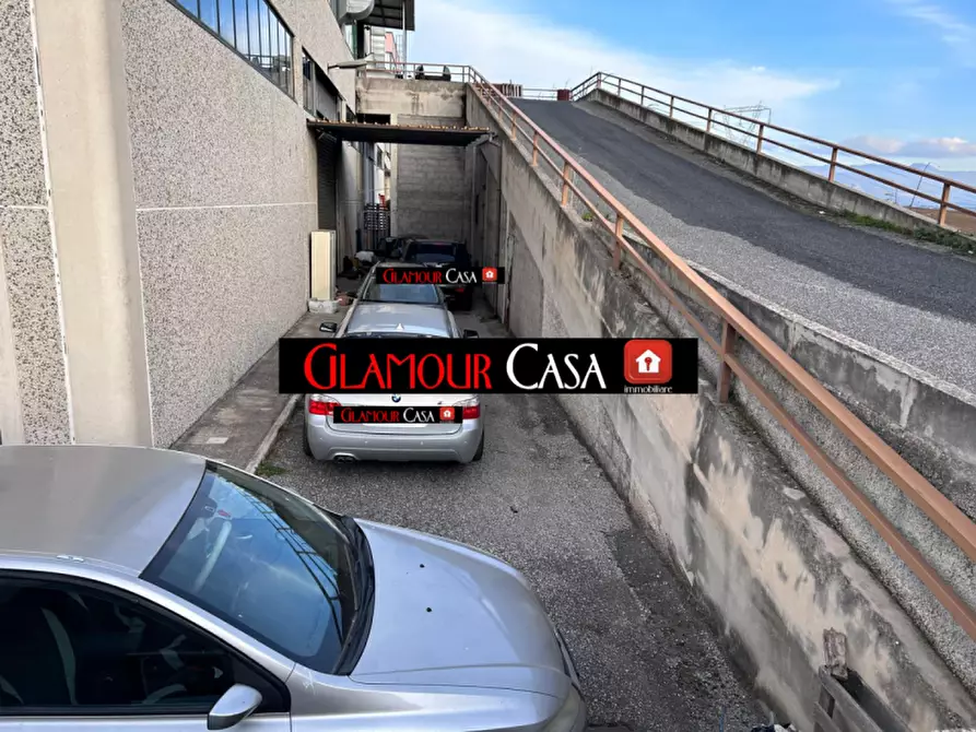 Immagine 11 di Capannone industriale in vendita  in Via Umberto Agnelli a Guidonia Montecelio