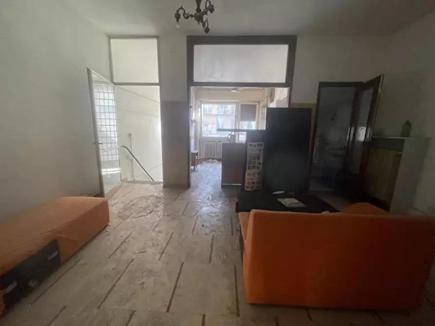 Immagine 13 di Negozio in affitto  in Via Saluzzo 11/BIS/A a Torino