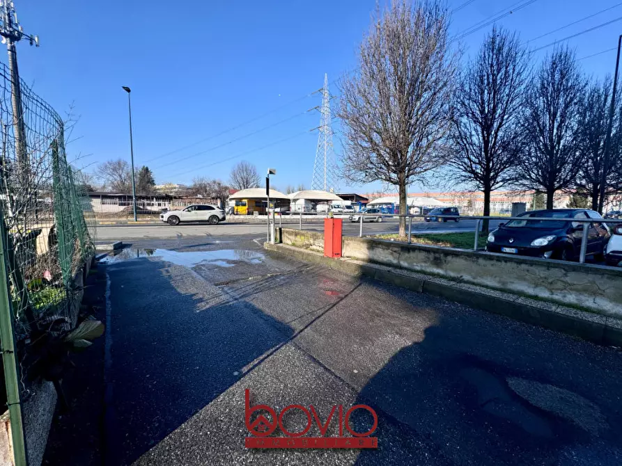 Immagine 18 di Garage in vendita  in STRADA SETTIMO 154 a Torino