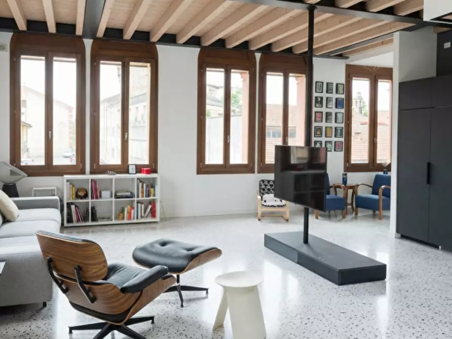 Immagine 4 di Villa in vendita  in Piazza Vittorio Emanuele II a Portobuffolè