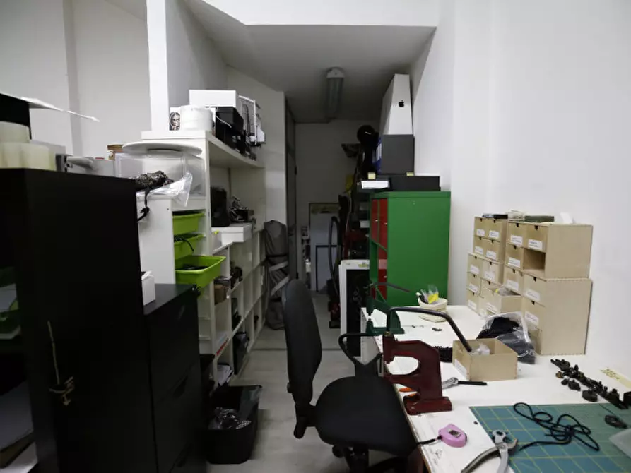 Immagine 6 di Magazzino in vendita  in Via Gian Battista Tiepolo a Torino