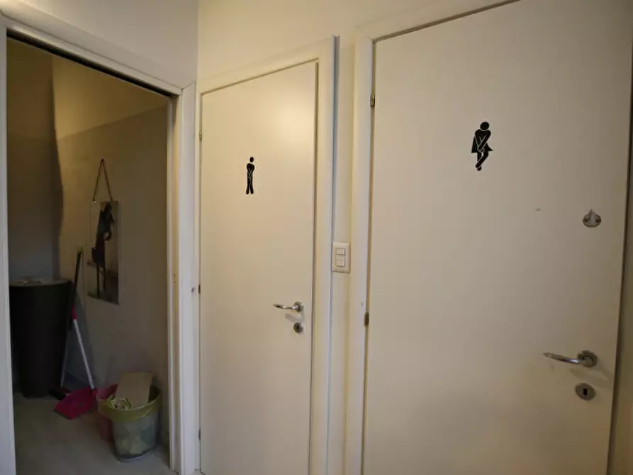 Immagine 35 di Magazzino in vendita  in Via Gian Battista Tiepolo a Torino