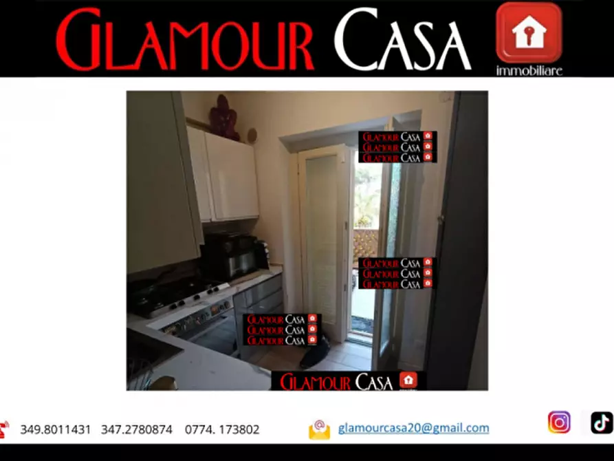 Immagine 5 di Appartamento in vendita  in Via dei Maffei a Roma