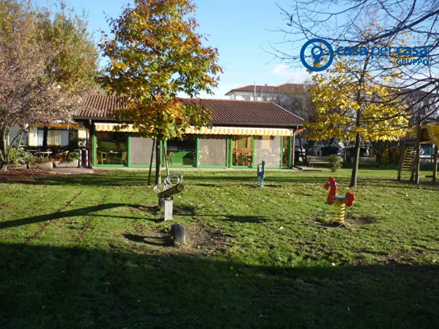 Immagine 4 di Attività commerciale in affitto  in Via Placido Cortese a Rovigo