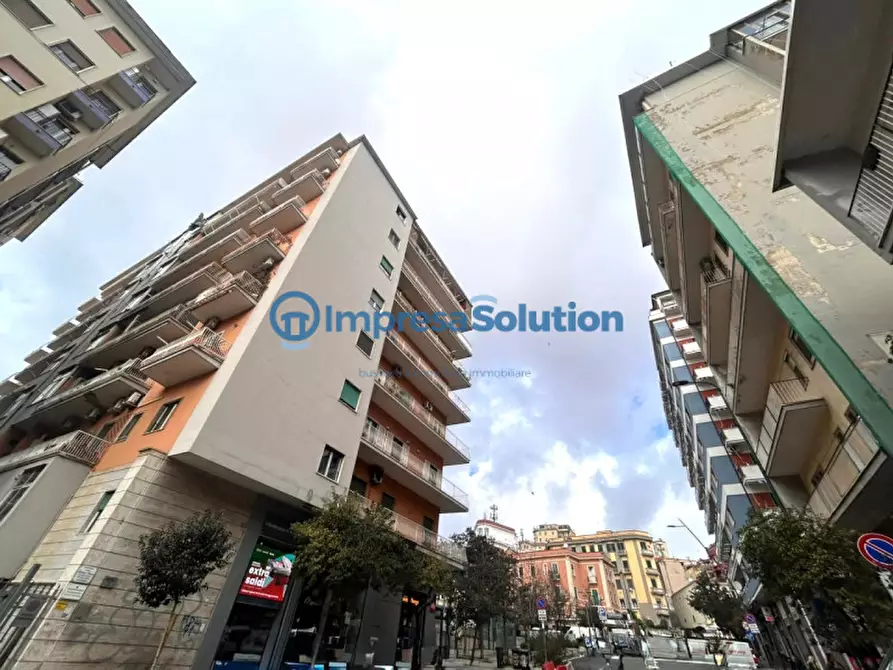 Immagine 4 di Negozio in affitto  in Via Ugo Niutta a Napoli