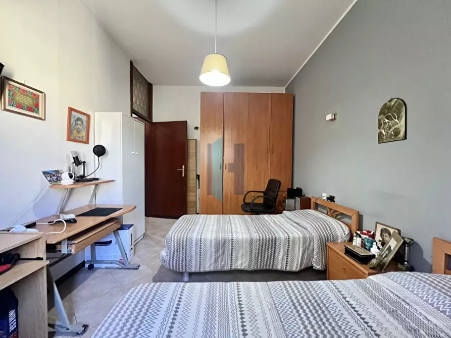 Immagine 19 di Appartamento in vendita  in Via Sandro Pertini a Bosisio Parini