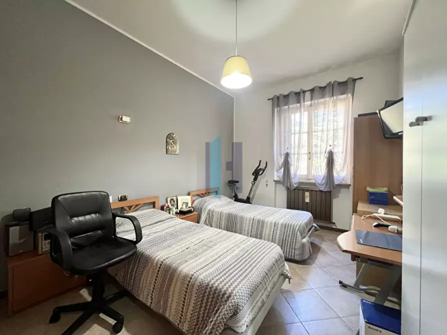 Immagine 20 di Appartamento in vendita  in Via Sandro Pertini a Bosisio Parini