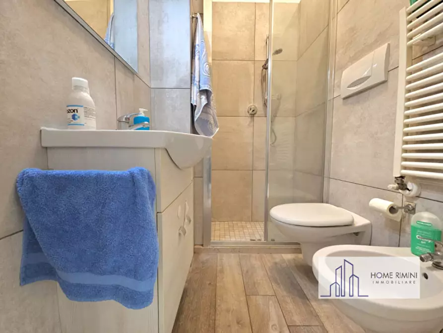 Immagine 17 di Appartamento in vendita  in Viale dandolo 32 a Rimini