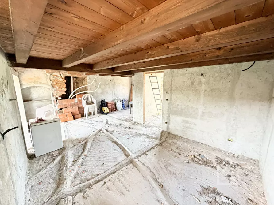 Immagine 7 di Rustico / casale in vendita  in Borgata Chiusellaro 10 a Pavone Canavese