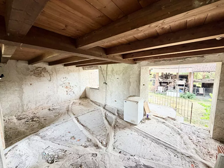 Immagine 10 di Rustico / casale in vendita  in Borgata Chiusellaro 10 a Pavone Canavese