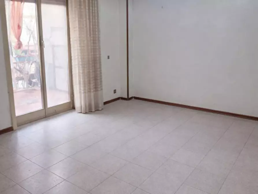 Immagine 5 di Appartamento in vendita  in Via Vincenzo Petrigni 11 a Palermo