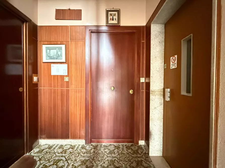 Immagine 6 di Appartamento in vendita  in Via Vincenzo Petrigni 11 a Palermo