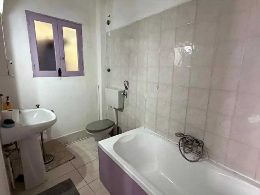 Immagine 10 di Appartamento in vendita  in via Napoli 6 a Siracusa