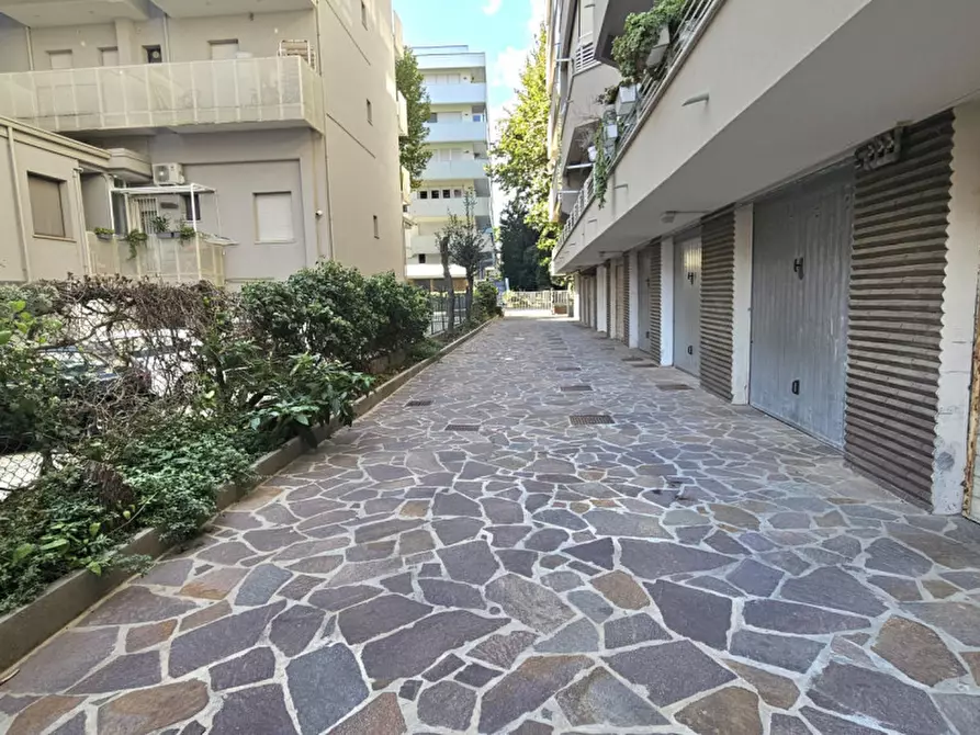 Immagine 9 di Appartamento in vendita  in Viale Dandolo 32 a Rimini