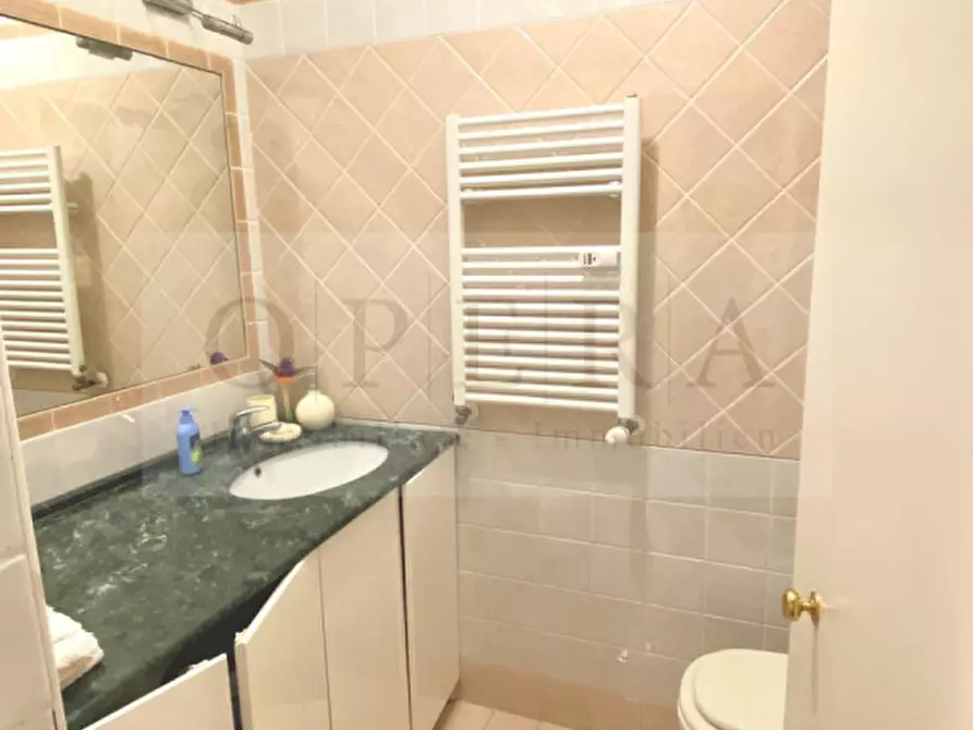 Immagine 17 di Appartamento in affitto  in Gries a Bolzano