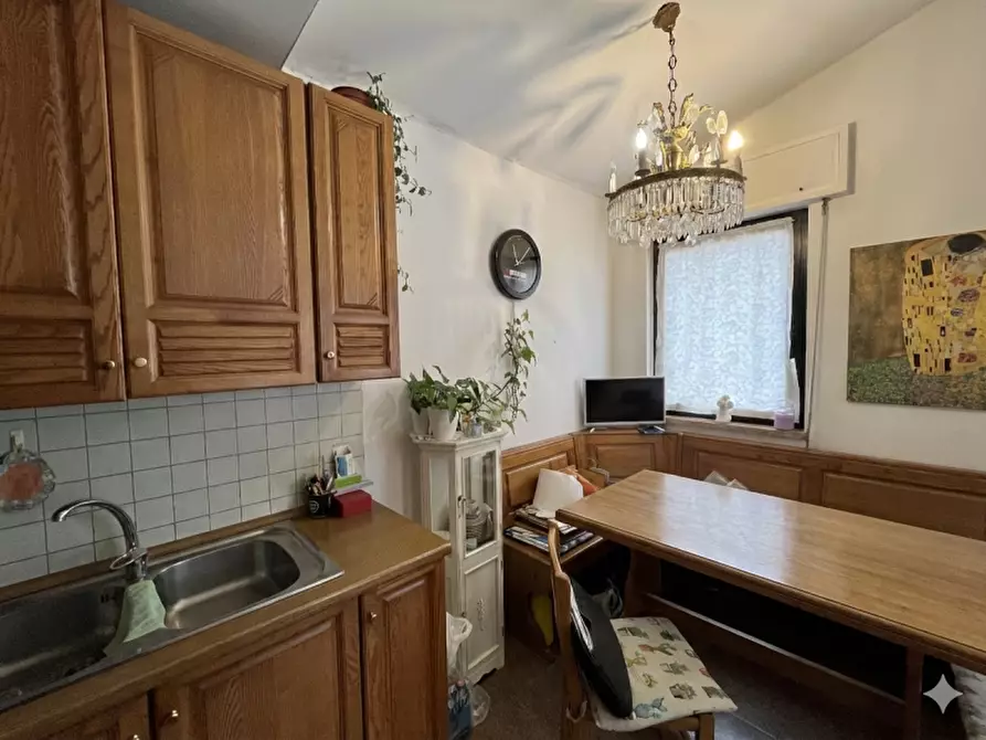 Immagine 2 di Appartamento in vendita  in Viale San Lazzaro a Vicenza