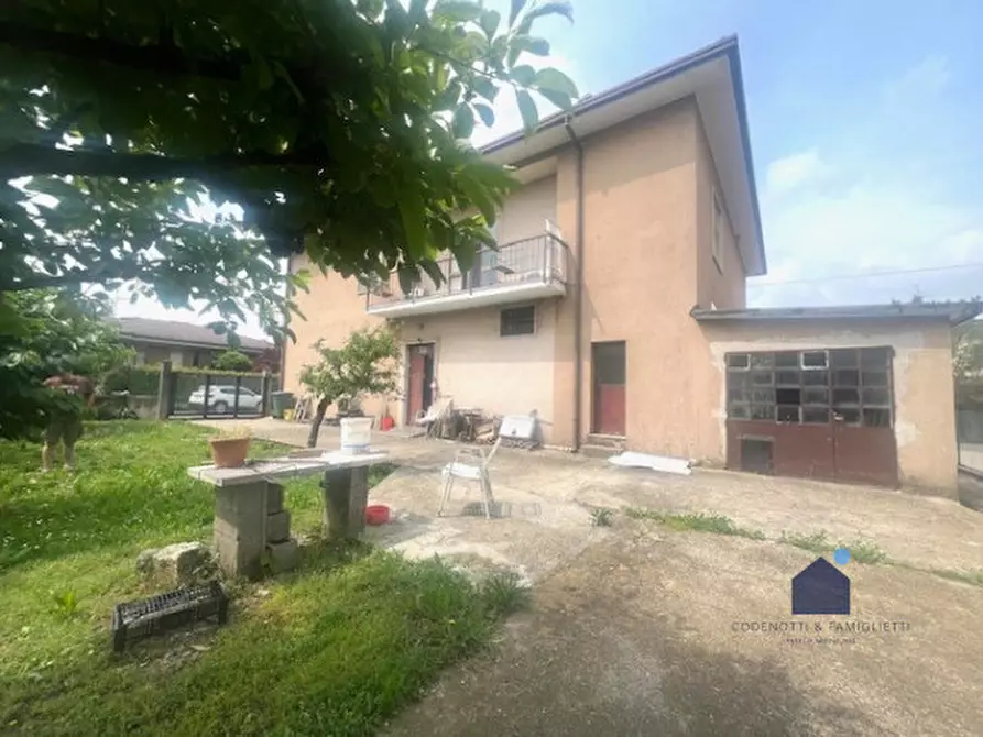 Immagine 5 di Casa indipendente in vendita  in Via Gioacchino Rossini a Rezzato