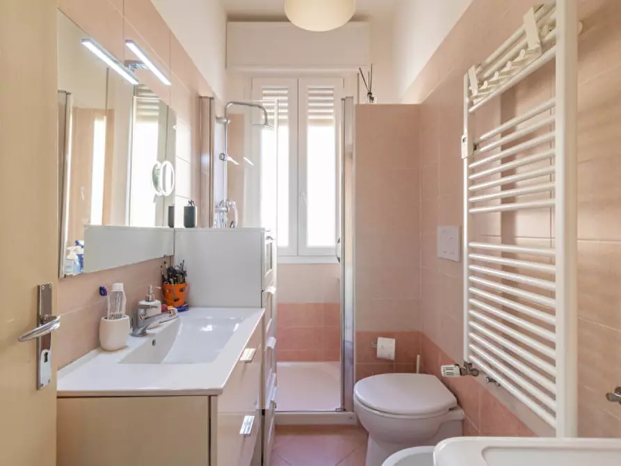 Immagine 10 di Appartamento in vendita  in Via Isonzo a Casalecchio Di Reno