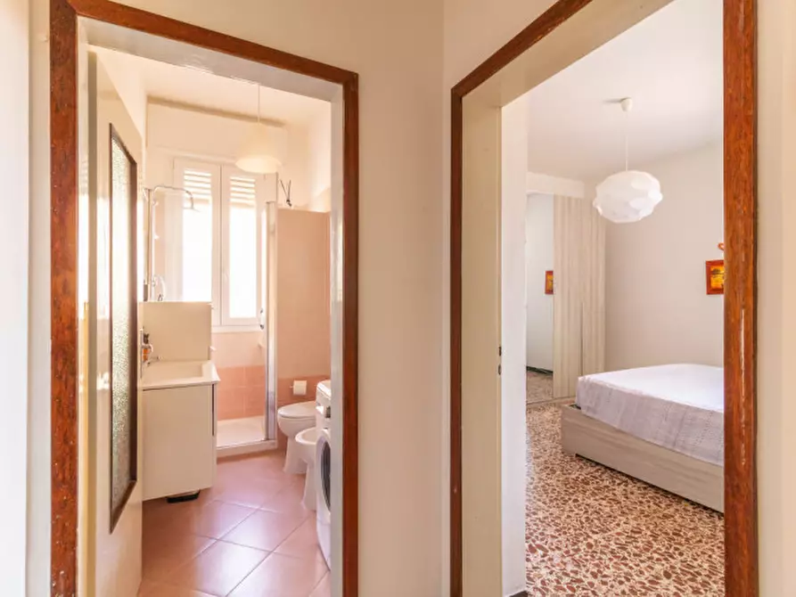 Immagine 15 di Appartamento in vendita  in Via Isonzo a Casalecchio Di Reno