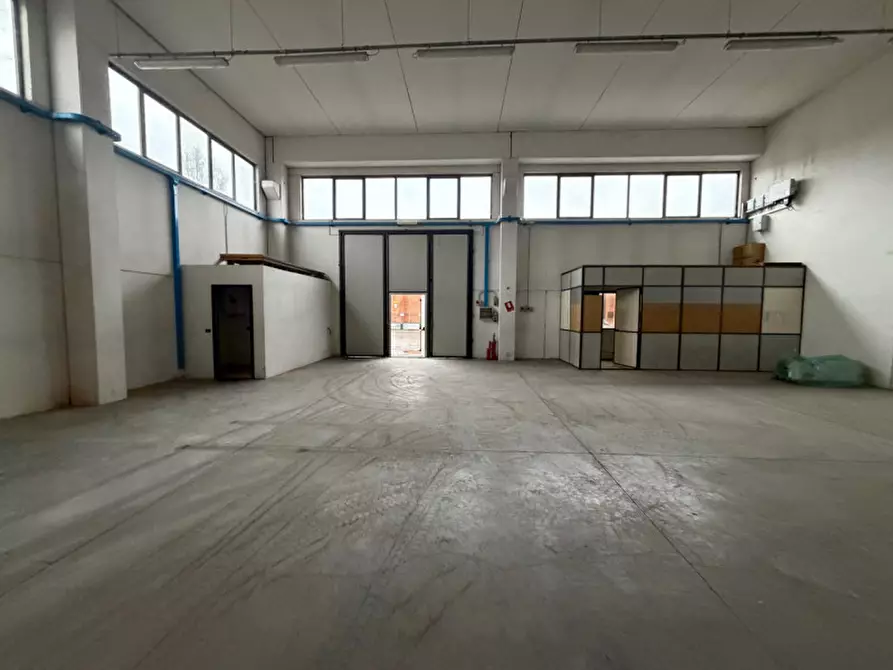 Immagine 8 di Capannone industriale in affitto  in Via Giancarlo Siani a Sassuolo